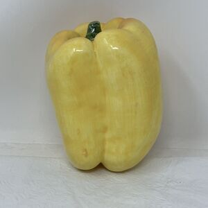 Vintage A Due Tosin Italy Majolica Ceramic Yellow Pepper Art Pottery Vegetable